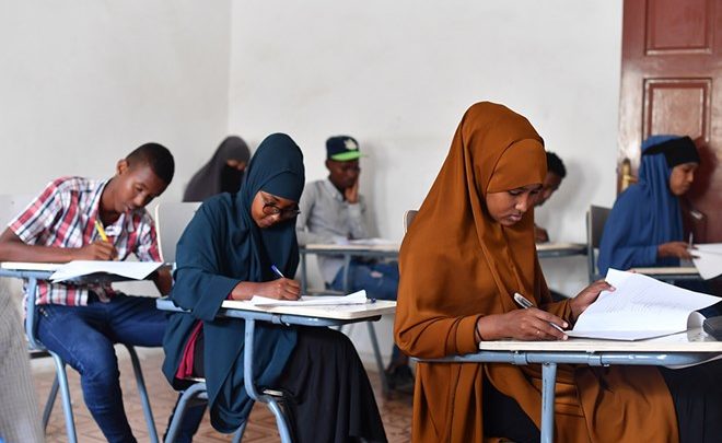 Somali students brave rough environment to sit exams