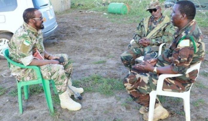 Jubbaland Leader Visits Troops On Front Line Near Kismayo